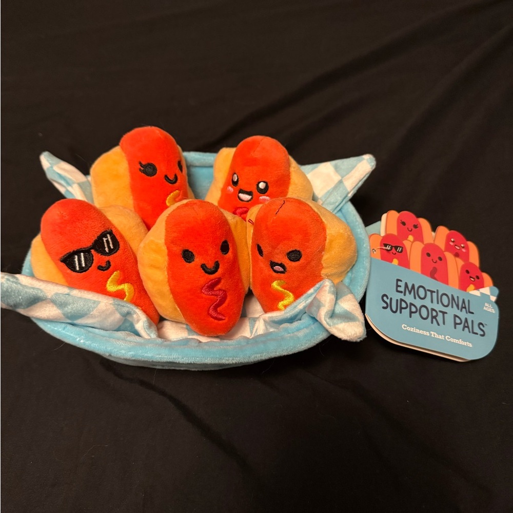 Emotional Support Pals Plush Set